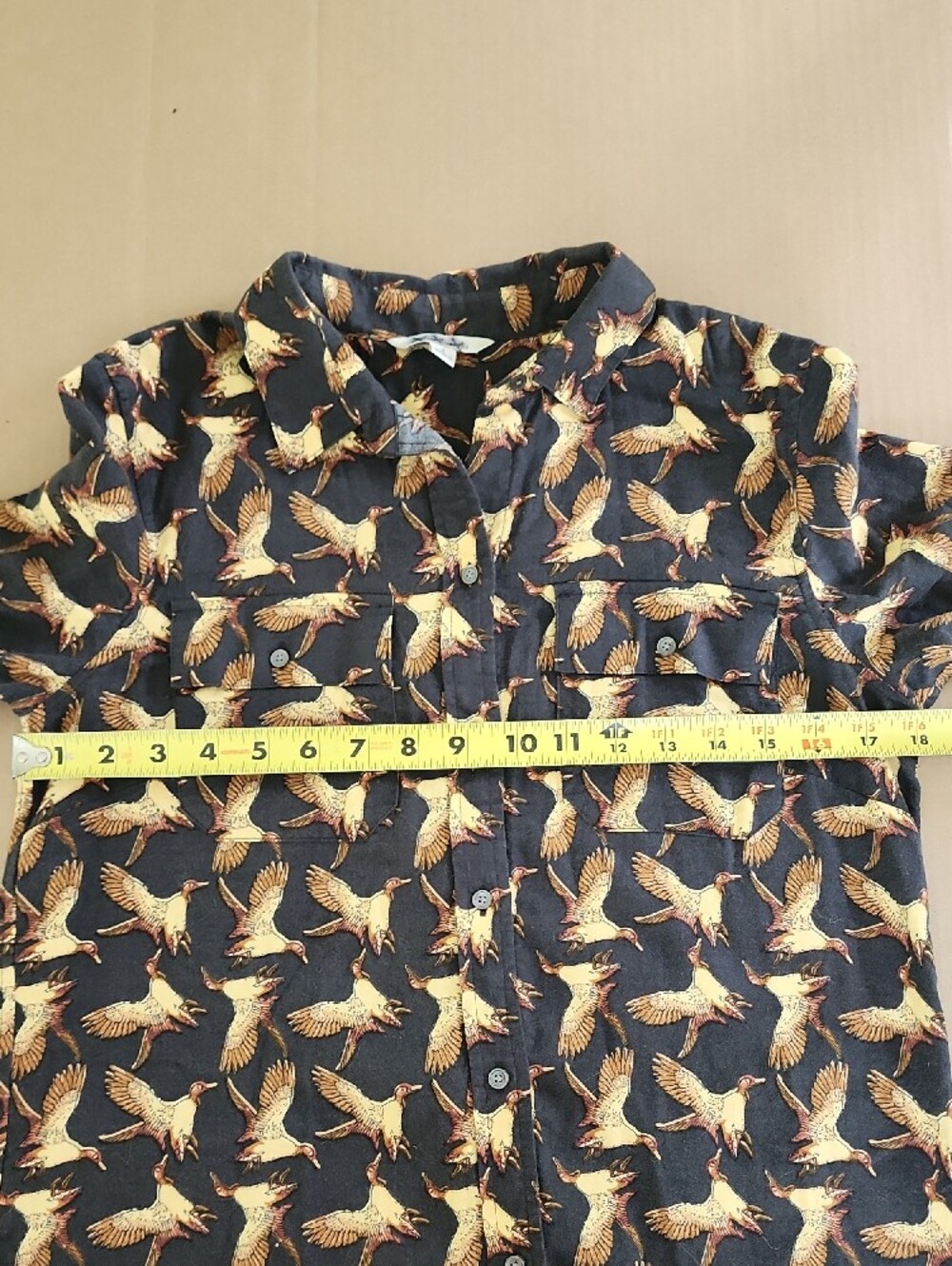 LLBean Lightweight Brushed Flannel Duck Bird Animal Print Button-Up Shirt - Picture 8 of 9